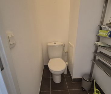Location Appartement 2 pièces 43m² LILLE 59800 - Photo 4