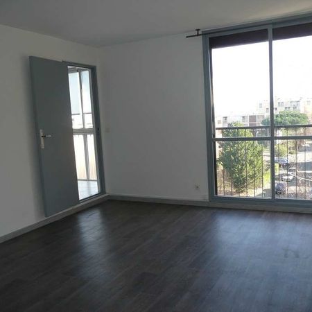 Location Appartement 3 pièces 69m² COLOMIERS 31770 - Photo 4