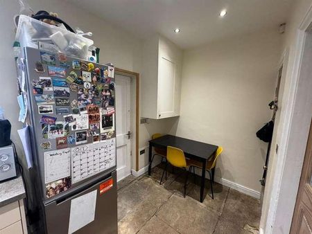 Shirley Street, Shipley, BD18 - Photo 4