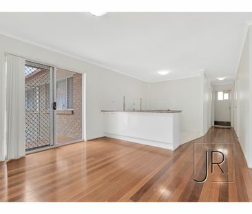 4 / 11 Illawong Street, - Photo 4