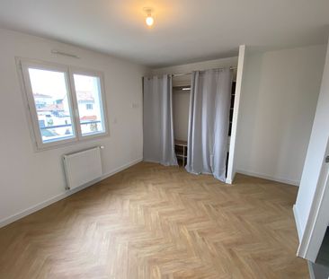 Location Maison 5 pièces 108m² - Photo 5