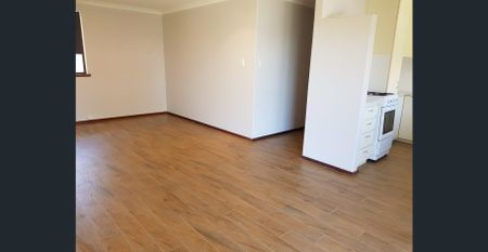 MODERN 2X1 UNIT BOASTING GREAT VALUE AND A POOL! - Photo 4