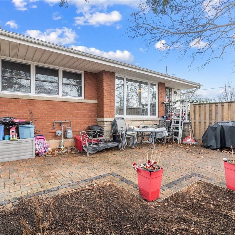 For Lease - 9 Grenadier Drive Unit# Lower, Hamilton, Ontario - Photo 1