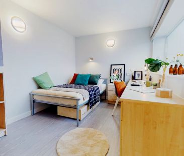 Gold En Suite - Photo 4