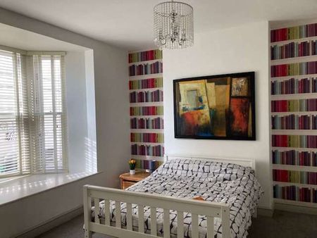 Princes Street Room 3 - Photo 2