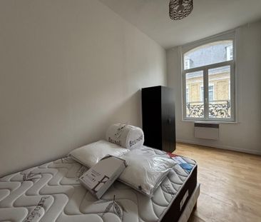 Location Appartement 2 pièces Meublé 44m² ST OMER 62500 - Photo 5