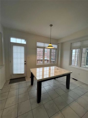 For Lease - 1 Janes Crescent, New Tecumseth, Ontario - Photo 4