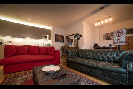 2 Bed Flat, New Paragon Walk, SE17 - Photo 3