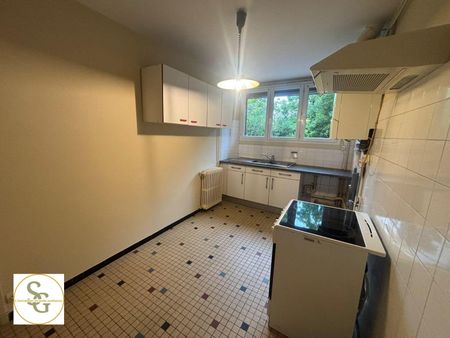 Location Appartement 3 pièces 75m² GAILLAC 81600 - Photo 5