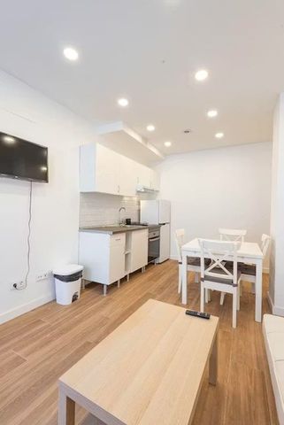 Calle del Alcalde López Casero, Madrid, Community of Madrid 28027 - Foto 2