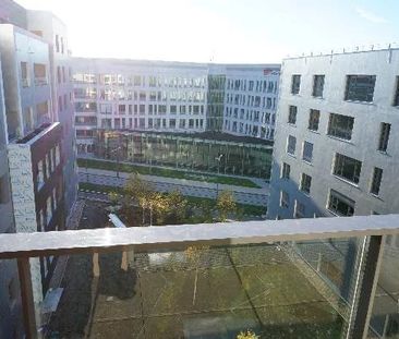 Location Appartement 1 pièce 30m² VELIZY VILLACOUBLAY 78140 - Photo 3