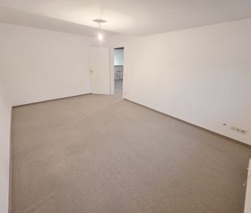 Sankt Augustin-Hangelar: Attraktive 4-Zimmer-Dachgeschosswohnung – ... - Photo 3