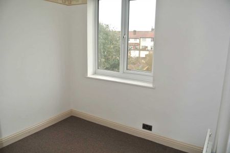Ivy Avenue, Blackpool, FY4 3QG - Photo 3