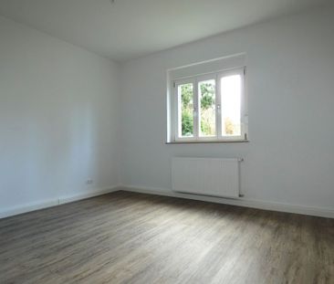*** Heimaterde! 2 Zimmer, Wohnküche, Erstbezug nach Sanierung, mit ... - Photo 2