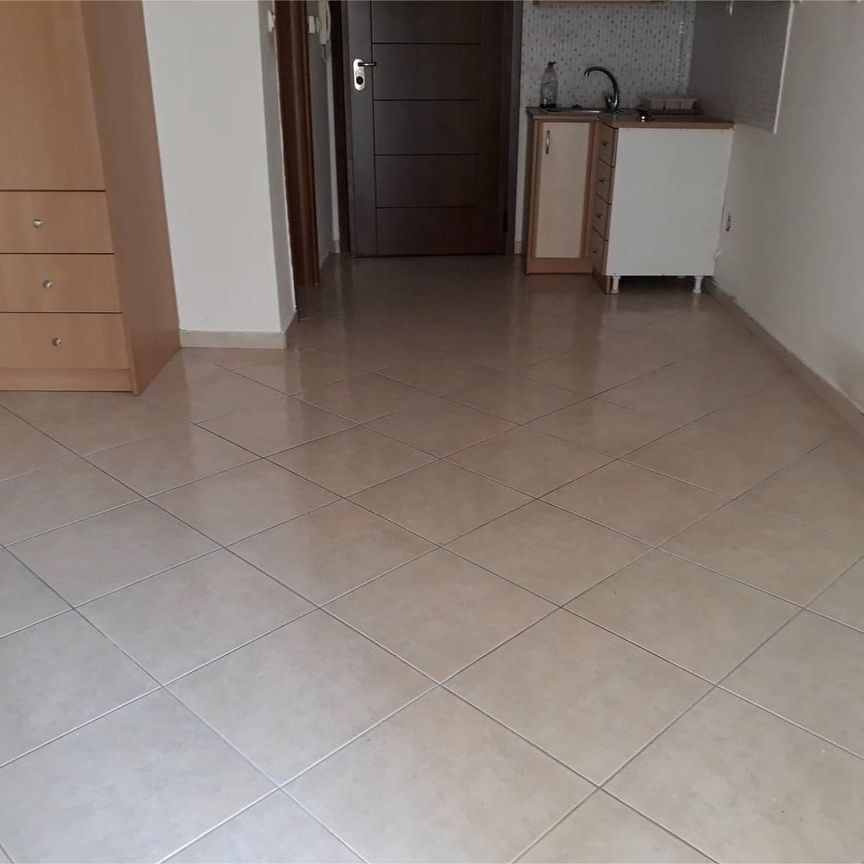 Studio/Γκαρσονιέρα για ενοικίαση Άγιος Βασίλειος (Βόλος) - Photo 1