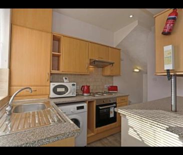 Village Terrace Room 1 - Photo 3