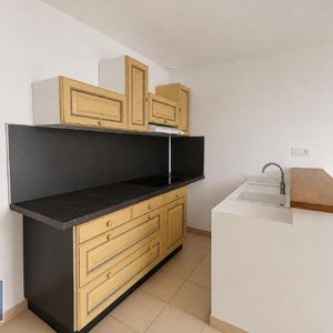 Location Appartement 1 pièce 30m² BEAUMES DE VENISE 84190 - Photo 2