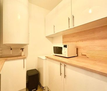 Location Appartement 1 pièce Meublé 29m² NICE 06000 - Photo 4