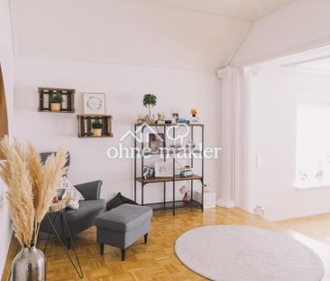 Hochwertiger Stilaltbau im 1. OG (EBK und drei Balkone) - zentral &... - Foto 6