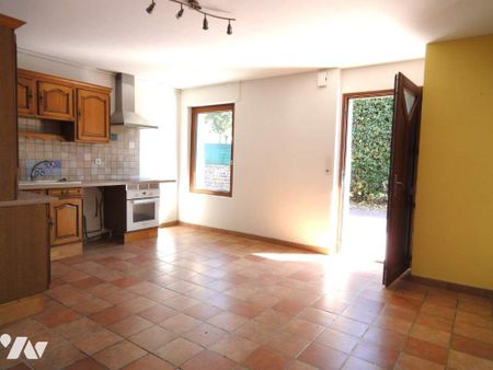 Maison d'habitation - Photo 2