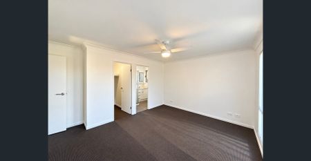 Modern 4 bedroom home! - Photo 2