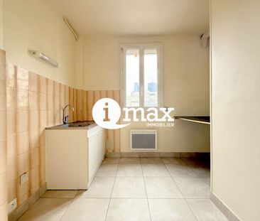 Location Appartement COURBEVOIE - - Photo 3