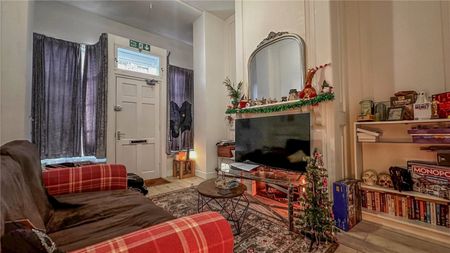 Stokes Croft, - Photo 2