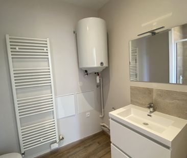 Location Appartement 2 pièces 37m² MONT DE MARSAN 40000 - Photo 6