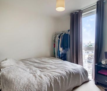 3 bedroom apartment to rent - Photo 3