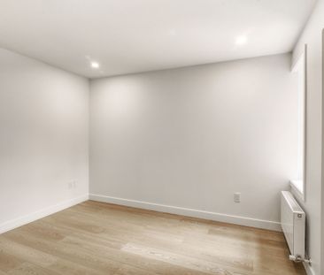 10 Rosemount Avenue - Photo 3