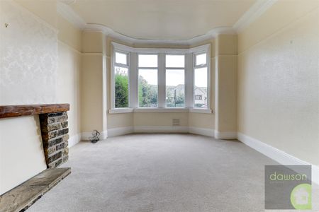 4 bed terraced house to rent in Huddersfield Road, Halifax - Photo 3