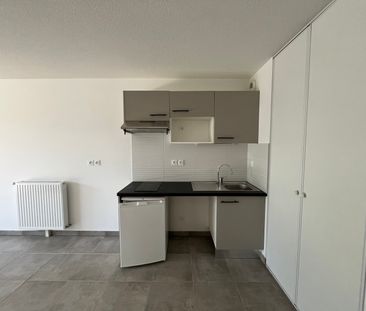 Location Appartement 2 pièces 40m² MONDONVILLE 31700 - Photo 4