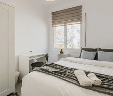 Passatge de Nogués, Barcelona, Catalonia 08025 - Photo 1