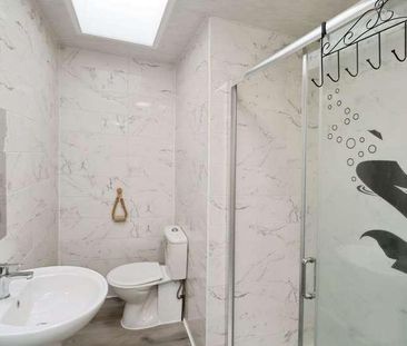 Victoria Place, Brightlingsea, CO7 - Photo 4