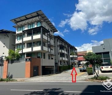 Rare 3 Bed Loft in Teneriffe - Photo 1