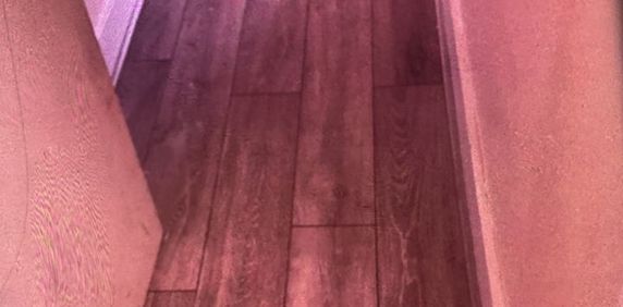 1 Bed Flat, High Street, N8 - Photo 2