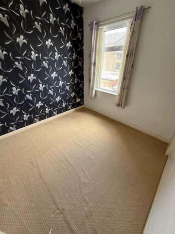 Robert Street, Barrow-in-furness, LA14 - Photo 3