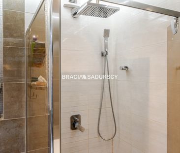 3 pok. oddzielne sypialnie, 2 balkony + duży salon - Zdjęcie 2