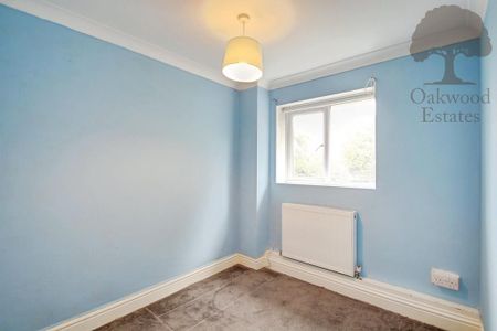 2 bedroom maisonette to rent - Photo 4