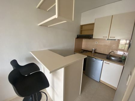 Location Appartement 1 pièce 31m² TOULOUSE 31300 - Photo 5