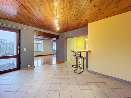 Maison à louer, 2 chambres, située au cœur de Neufchâteau. - Photo 5