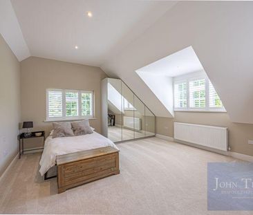 4 bedroom detached house to rent - Photo 5