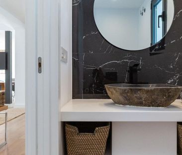 3 bedroom luxury Villa for rent in Nueva Andalucia, Andalusia - Photo 4