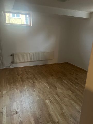 Nysättravägen, Södertälje - Photo 2