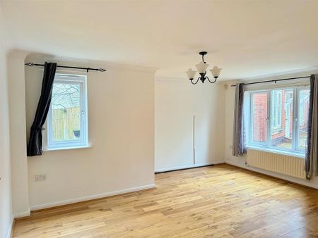 3 bedroom house to rent - Photo 3