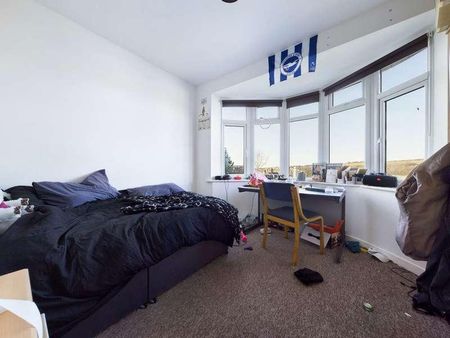 Bevendean Crescent, Brighton, BN2 - Photo 4