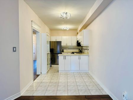 For Lease - 22 Casa Grande Street, Richmond Hill, Ontario - Photo 4