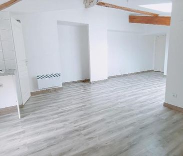 Location Appartement 2 pièces 33m² TREBES 11800 - Photo 1