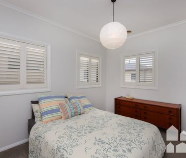 Beautifully Presented And Perfectly Positioned - Photo 6