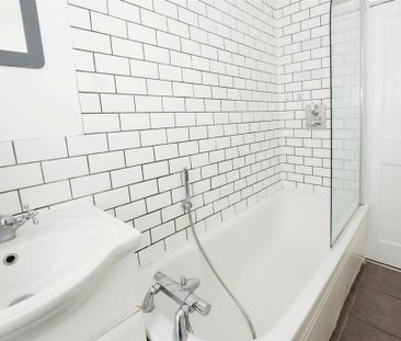 2 bedroom property to rent - Photo 2